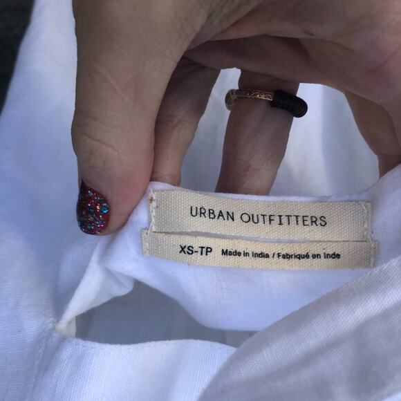 Urban Outfitters Dress Button Front Cross Back Mini White Linen Cotton xs - Picture 3 of 10